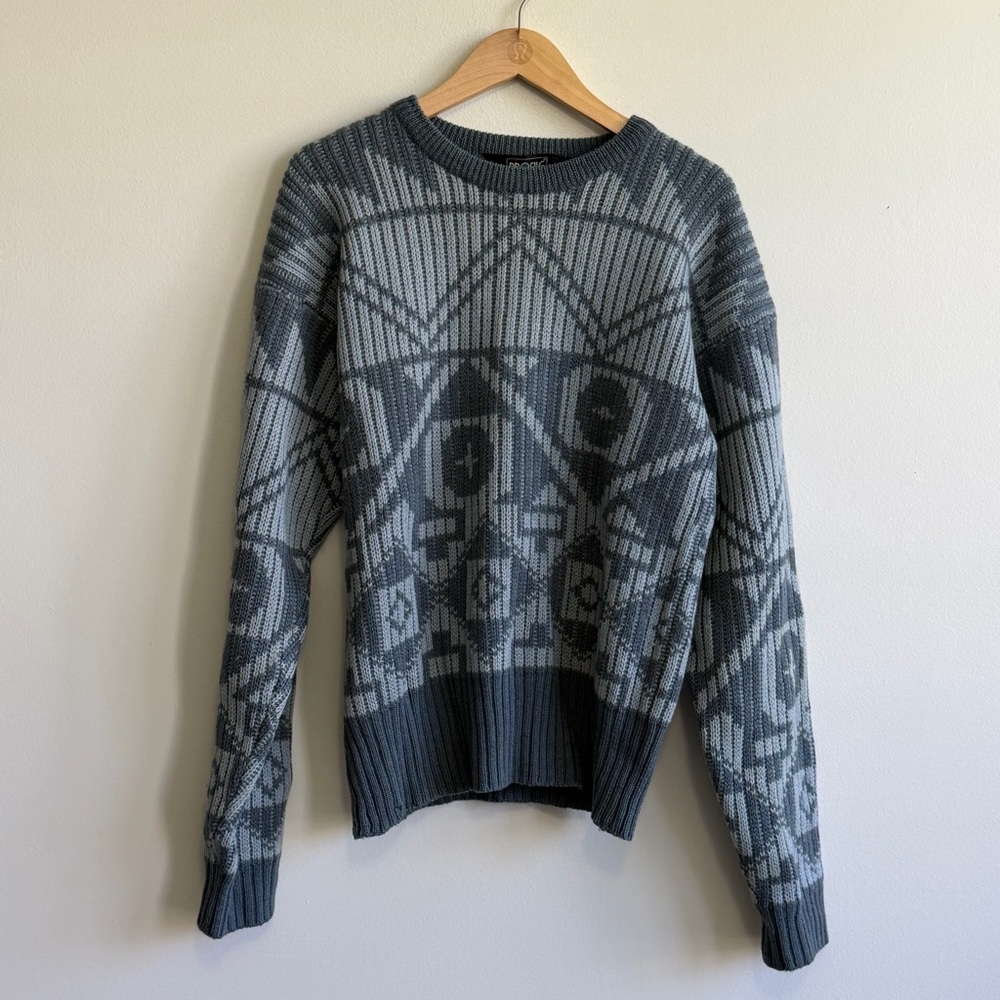 Vintage Profile Blue White Geometric 100% Wool Sweater